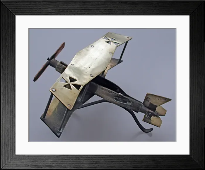 Framed Print : Model of German biplane, WW1 Framed Print : Model of German biplane, WW1