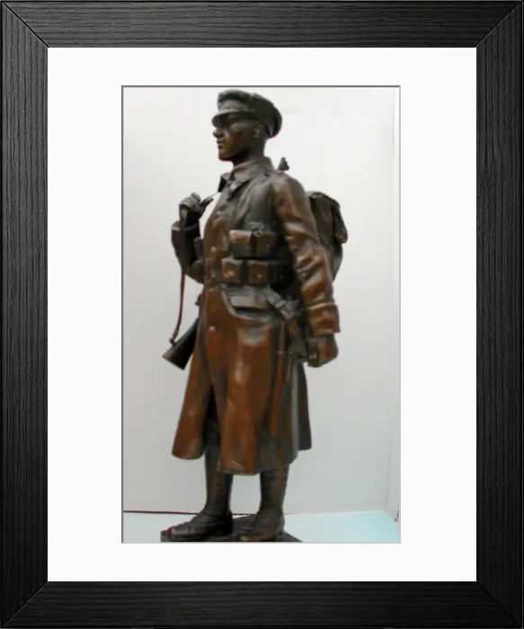 Framed Print : Statue of a 1st World War Tommy wearing greatcoat Framed Print : Statue of a 1st World War Tommy wearing greatcoat