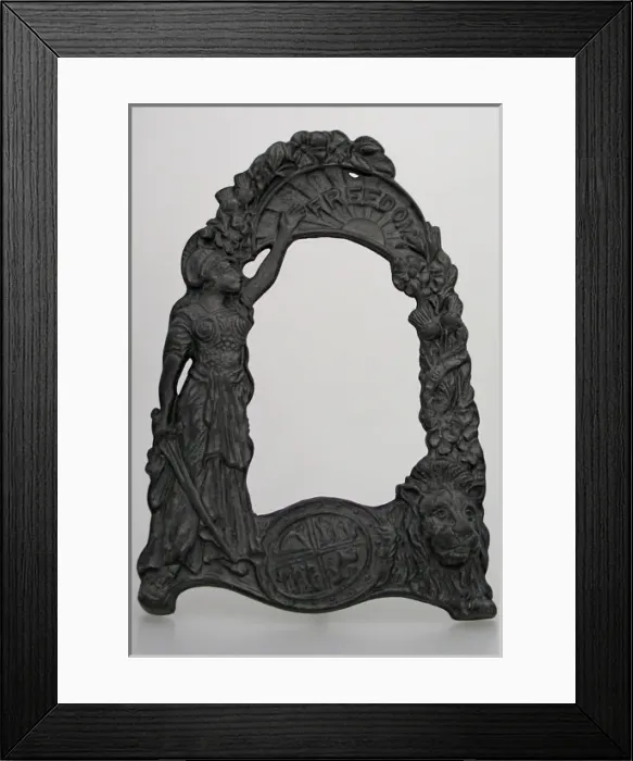 Framed Print : Photo frame engraved Freedom Framed Print : Photo frame engraved Freedom