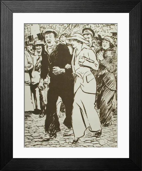 Framed Print : God save the King - Happy servicemen and their girlfriends Framed Print : God save the King - Happy servicemen and their girlfriends