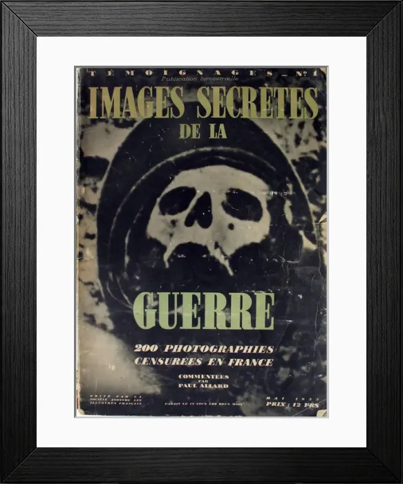 Framed Print : Images Secretes de la Guerre Framed Print : Images Secretes de la Guerre