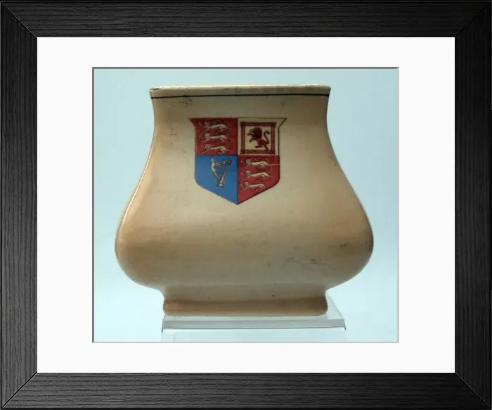 Framed Print : Bairnsfatherware squared vase If you knows Framed Print : Bairnsfatherware squared vase If you knows