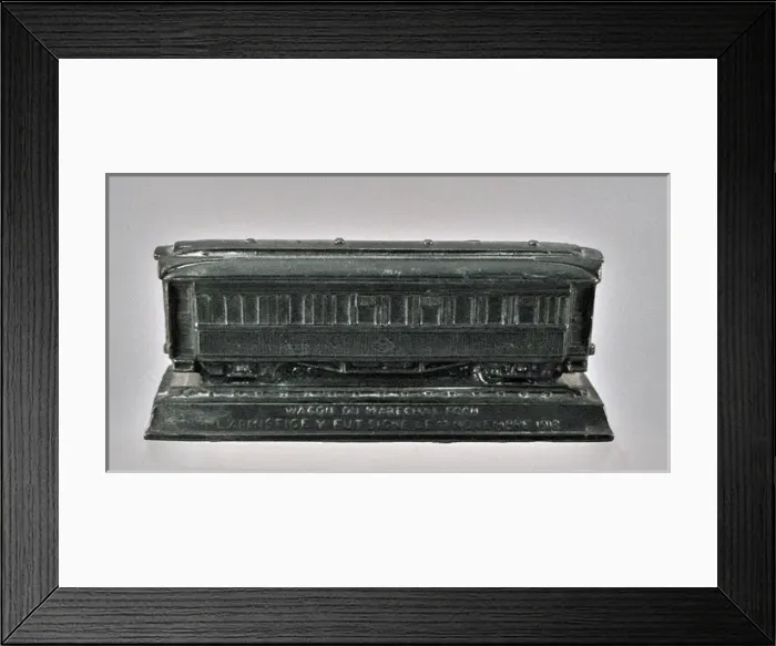 Framed Print : Railway carriage - Armistice was signed - Compi觮e Framed Print : Railway carriage - Armistice was signed - Compi觮e