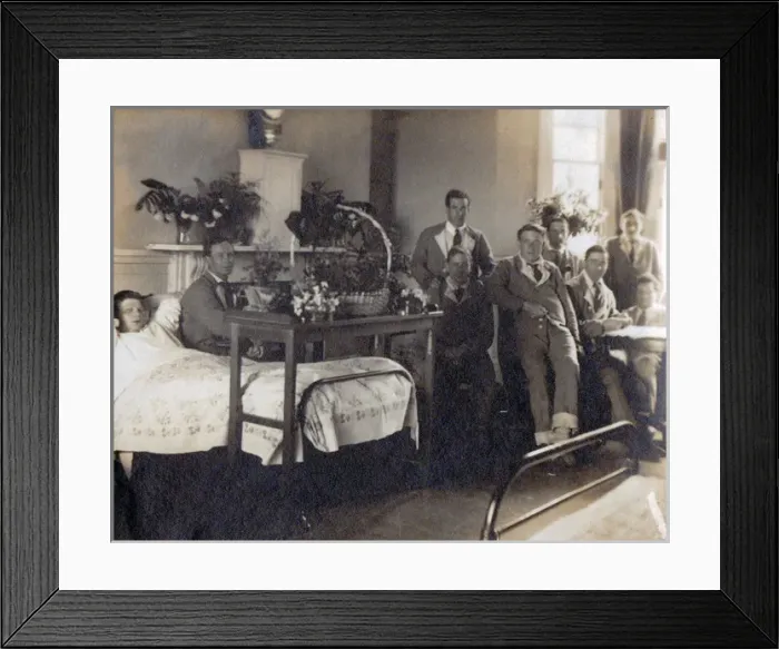 Framed Print : A group of Tommies and two nurses relaxing in the garden Framed Print : A group of Tommies and two nurses relaxing in the garden