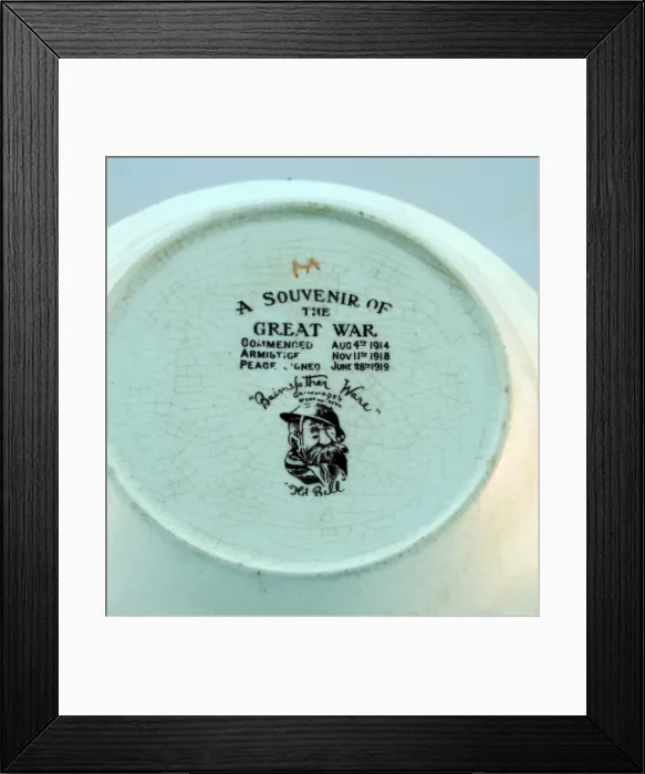 Framed Print : Ashtray with ornate border - Bairnsfatherware Framed Print : Ashtray with ornate border - Bairnsfatherware