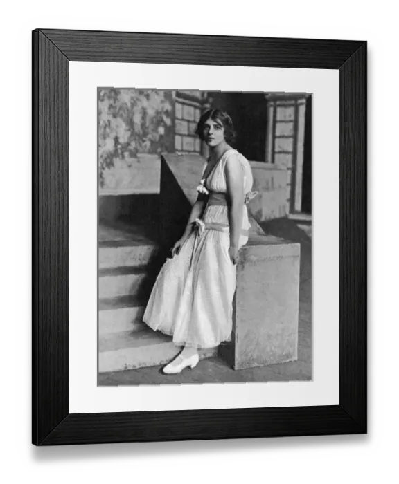 Framed Print : Miss Wish Wynne Framed Print : Miss Wish Wynne