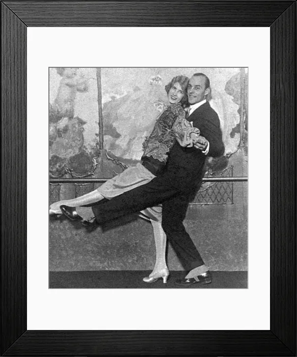 Framed Print : Maurice and Eleanora Framed Print : Maurice and Eleanora