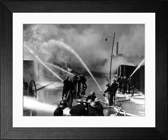 Framed Print : London firefighters at work with hosepipes Framed Print : London firefighters at work with hosepipes