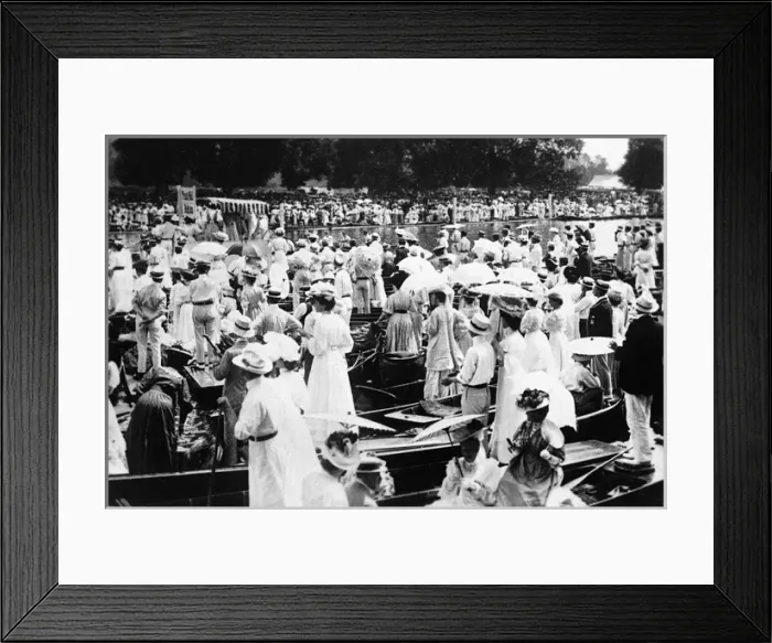 Framed Print : The crowded river during the Henley Regatta
