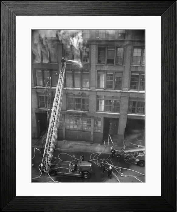 Framed Print : Fire at GPO Stores, Tabernacle Street, London Framed Print : Fire at GPO Stores, Tabernacle Street, London