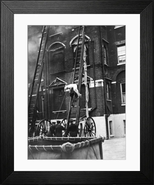 Framed Print : London Fire Brigade Annual Review demonstration Framed Print : London Fire Brigade Annual Review demonstration