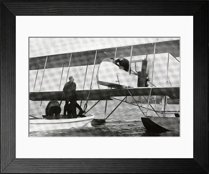 Framed Print : Winston Churchill Framed Print : Winston Churchill