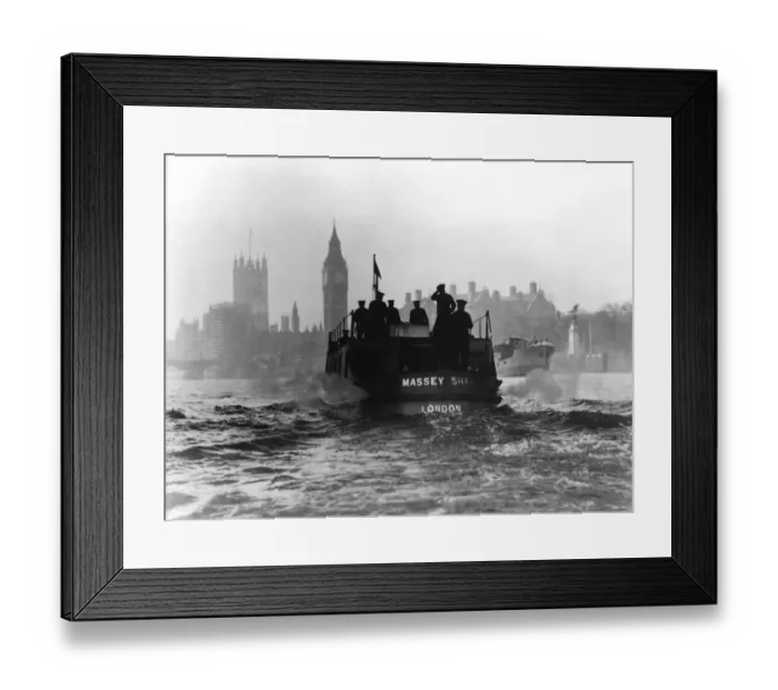 Framed Print : Massey Shaw fireboat on the River Thames Framed Print : Massey Shaw fireboat on the River Thames