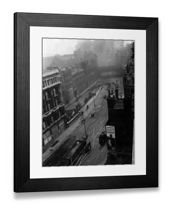 Framed Print : Blitz in the City of London - Queen Victoria Street, WW2 Framed Print : Blitz in the City of London - Queen Victoria Street, WW2