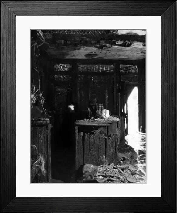 Framed Print : Blitz in London -- charred remains of a pub, WW2 Framed Print : Blitz in London -- charred remains of a pub, WW2