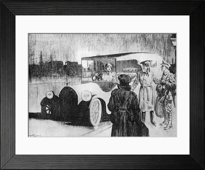 Framed Print : Woman driver transports soldiers to accommodation in London Framed Print : Woman driver transports soldiers to accommodation in London