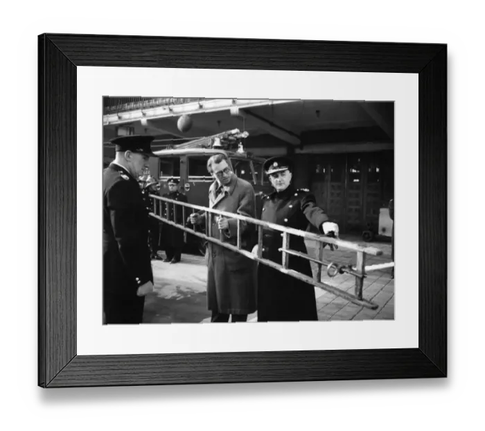Framed Print : Lord Mancroft visiting LFB headquarters Framed Print : Lord Mancroft visiting LFB headquarters
