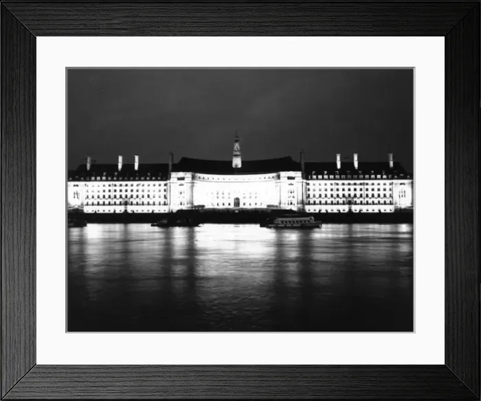 Framed Print : County Hall by night, London Framed Print : County Hall by night, London