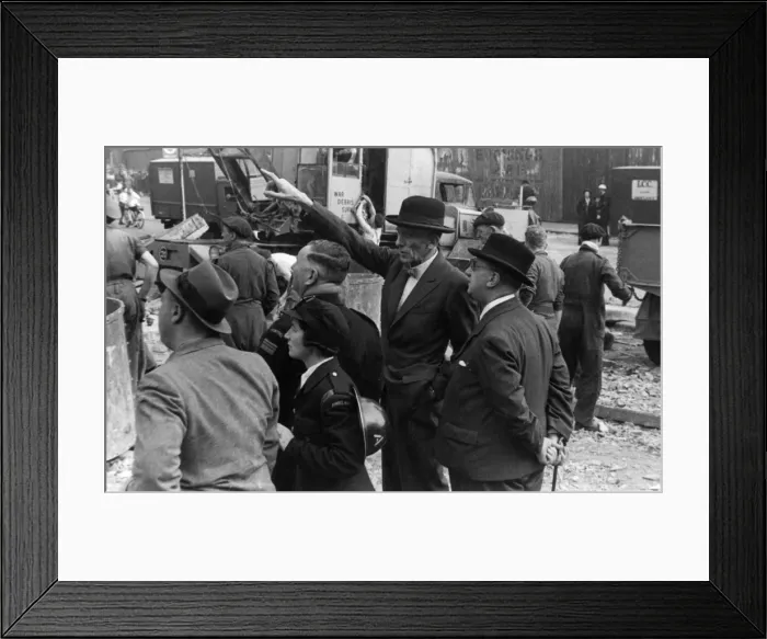 Framed Print : Sir Ernest Gowers watching rescue operations, WW2