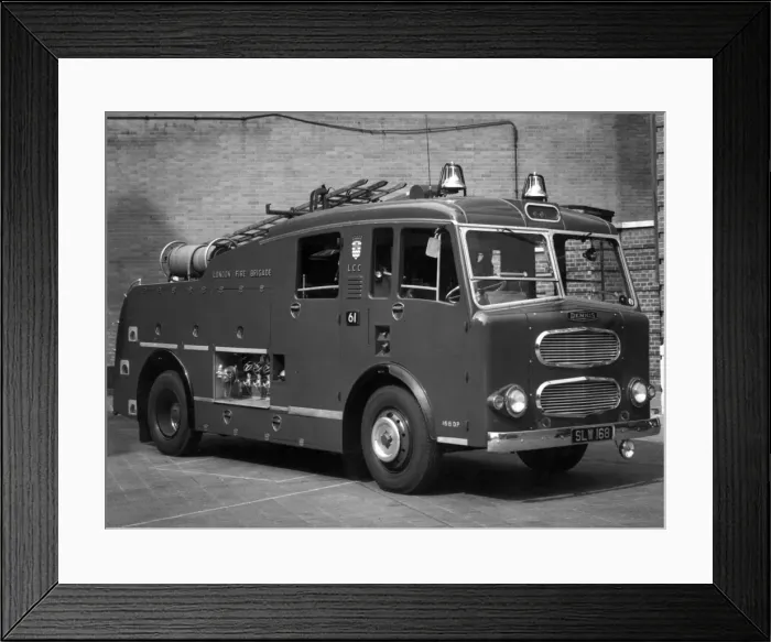 Framed Print : LFB Dennis dual-purpose pump, Lambeth HQ Framed Print : LFB Dennis dual-purpose pump, Lambeth HQ