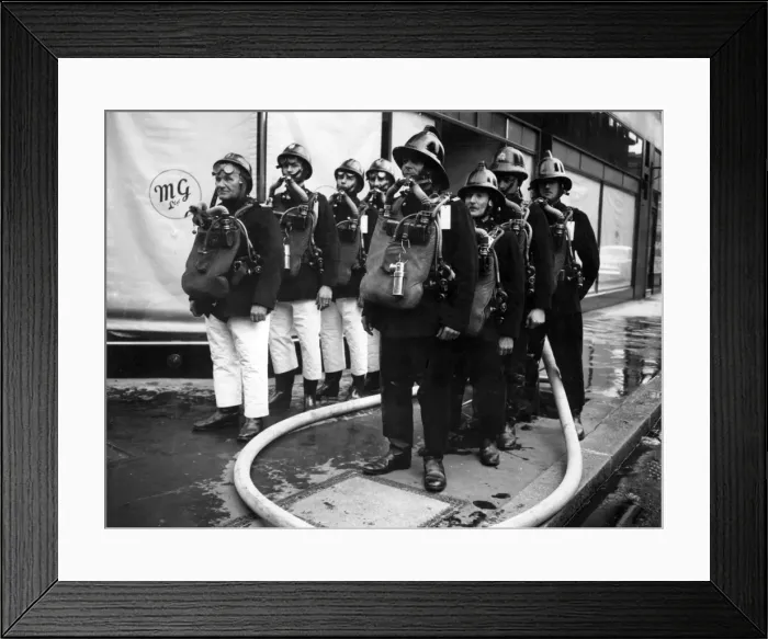 Framed Print : Firefighters at Middlesex Street, Aldgate, E1 Framed Print : Firefighters at Middlesex Street, Aldgate, E1