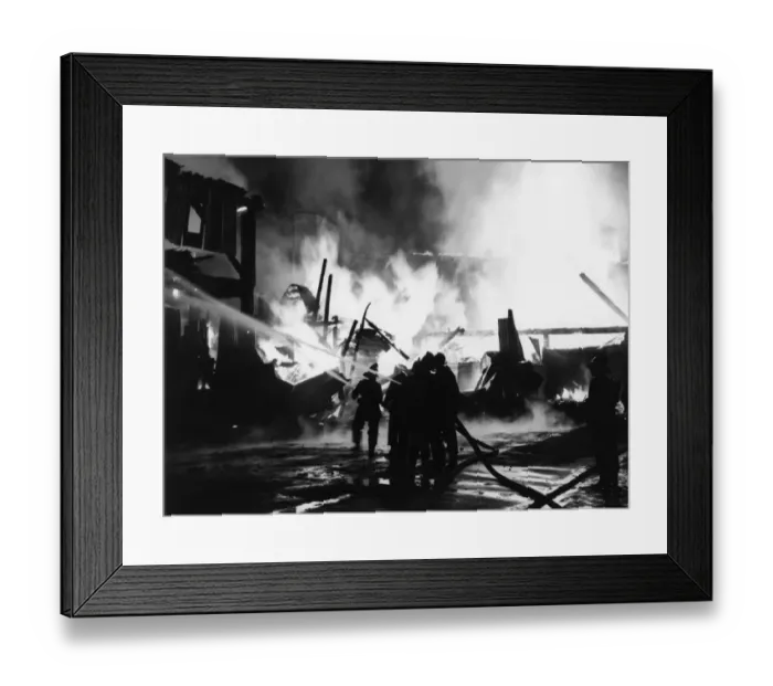 Framed Print : Firefighters in action with hosepipes, London Framed Print : Firefighters in action with hosepipes, London