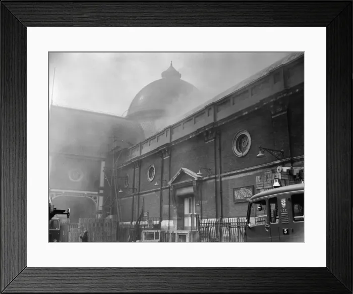 Framed Print : Fire at Floral Hall, Covent Garden, London WC2 Framed Print : Fire at Floral Hall, Covent Garden, London WC2