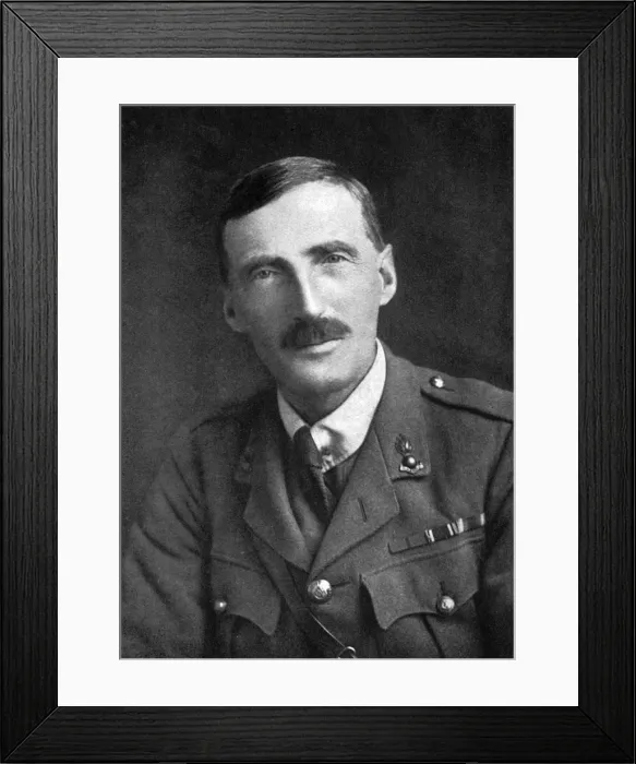 Framed Print : Lieut. -Col. E. H. Richardson of British War Dog School, WW1 Framed Print : Lieut. -Col. E. H. Richardson of British War Dog School, WW1