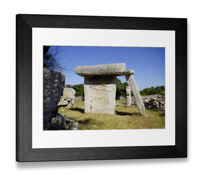 Framed Print : Menorca, MaAlaior, Talati de Dalt - Taula Framed Print : Menorca, MaAlaior, Talati de Dalt - Taula