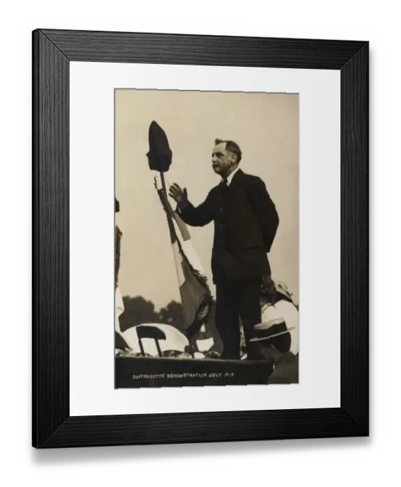 Framed Print : Suffragette Demonstration Hyde Park 1912 Framed Print : Suffragette Demonstration Hyde Park 1912