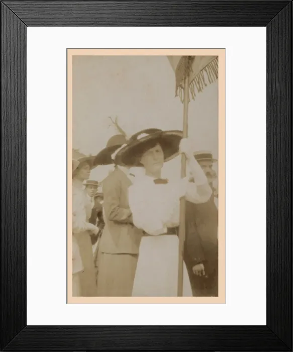 Framed Print : Suffragette Demonstration Hyde Park 1912 Framed Print : Suffragette Demonstration Hyde Park 1912