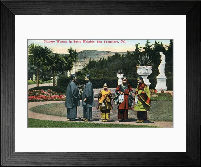Framed Print : Chinese women, San Francisco, California, USA Framed Print : Chinese women, San Francisco, California, USA