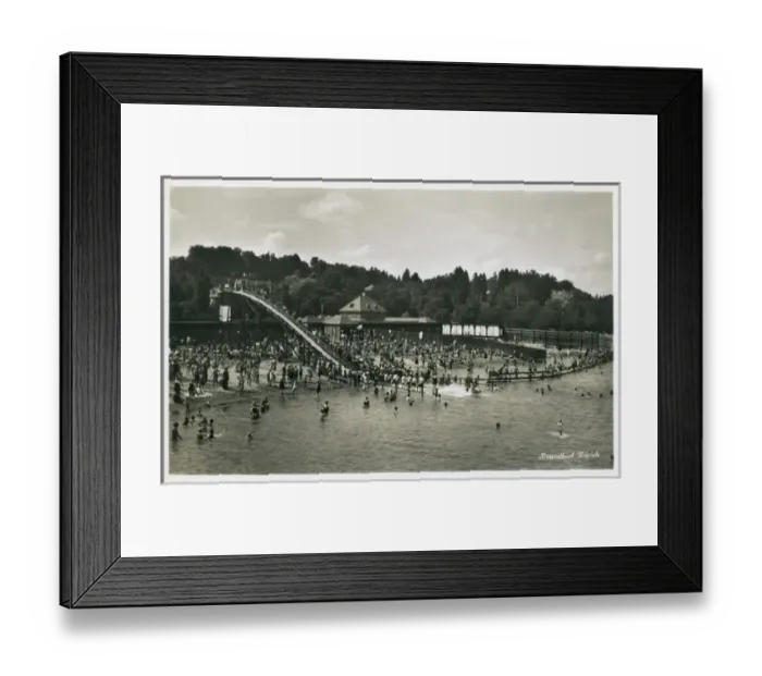 Framed Print : Strandbad, Lake Zurich, Switzerland Framed Print : Strandbad, Lake Zurich, Switzerland