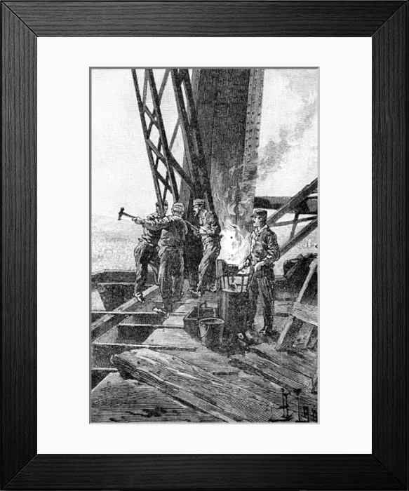 Framed Print : Paris, France - Tour Eiffel, Construction