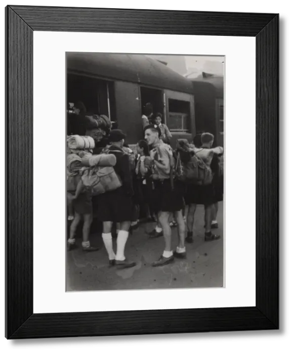 Framed Print : French scouts boarding a train, Paris, France Framed Print : French scouts boarding a train, Paris, France