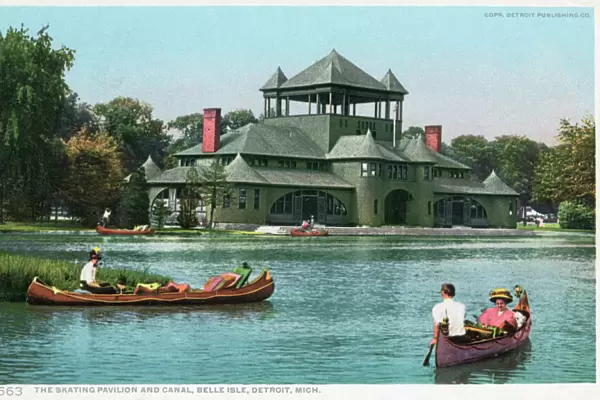 Boating at Belle Isle, Detroit, Michigan, USA
