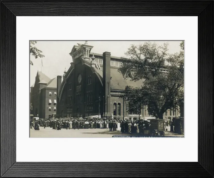 Framed Print : Suffrage meeting, Convention Hall, Washington DC, USA Framed Print : Suffrage meeting, Convention Hall, Washington DC, USA