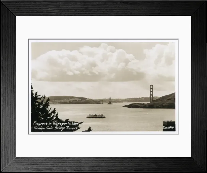 Framed Print : Golden Gate Bridge, San Francisco, California, USA Framed Print : Golden Gate Bridge, San Francisco, California, USA