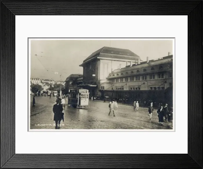 Framed Print : Railway station, Lausanne, Vaud, Switzerland Framed Print : Railway station, Lausanne, Vaud, Switzerland