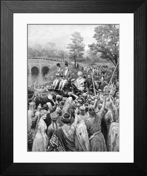 Framed Print : King George V and Queen Mary with crowd Framed Print : King George V and Queen Mary with crowd