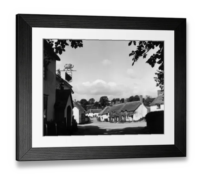 Framed Print : Broadhembury, East Devon Framed Print : Broadhembury, East Devon