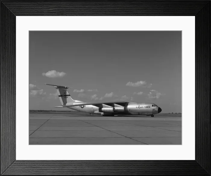 Framed Print : Lockheed C-141A Starlifter 40628 USAF Framed Print : Lockheed C-141A Starlifter 40628 USAF