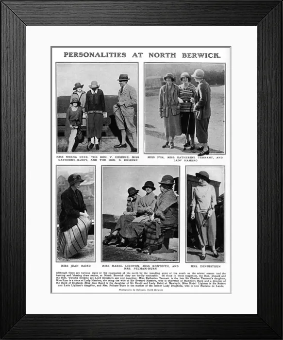 Framed Print : Golfers at North Berwick Framed Print : Golfers at North Berwick