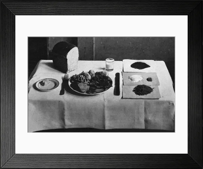 Framed Print : Daily rations for enemy prisoners of war in England, WW1