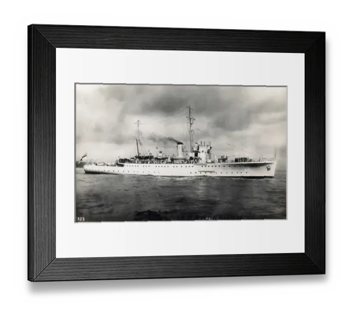 Framed Print : HMS Scarborough, British minesweeper Framed Print : HMS Scarborough, British minesweeper