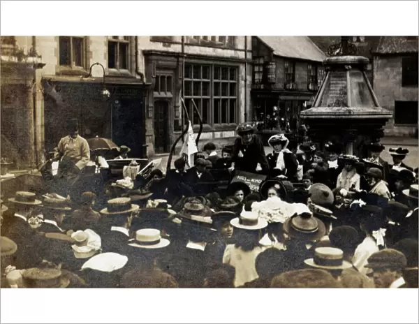 Suffragettes Pankhurst and Gawthorpe Rutland 1907