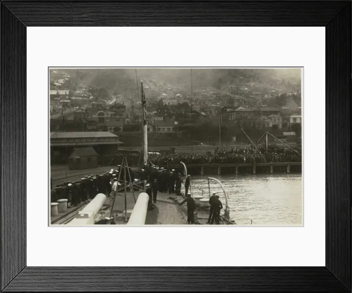Framed Print : HMS New Zealand, British battle cruiser Framed Print : HMS New Zealand, British battle cruiser