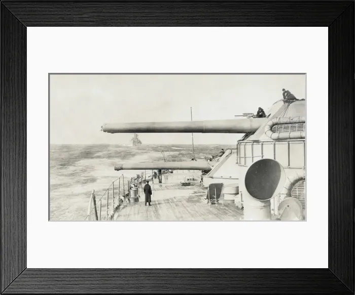 Framed Print : American battleship crossing Atlantic, WW1 Framed Print : American battleship crossing Atlantic, WW1