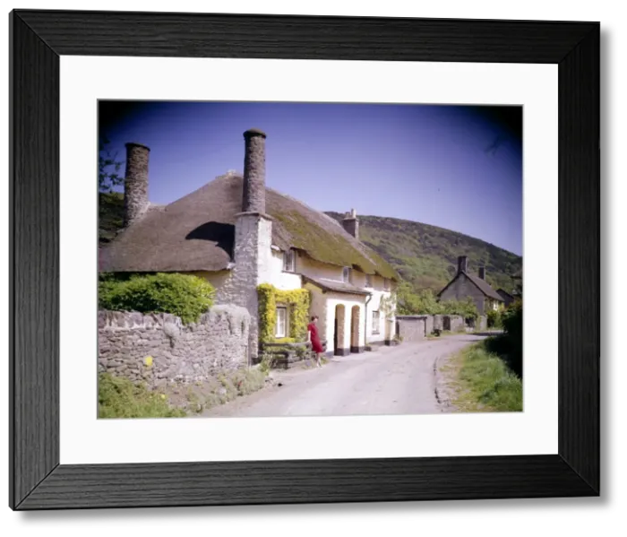 Framed Print : Thatched cottages at Bossington, Somerset Framed Print : Thatched cottages at Bossington, Somerset