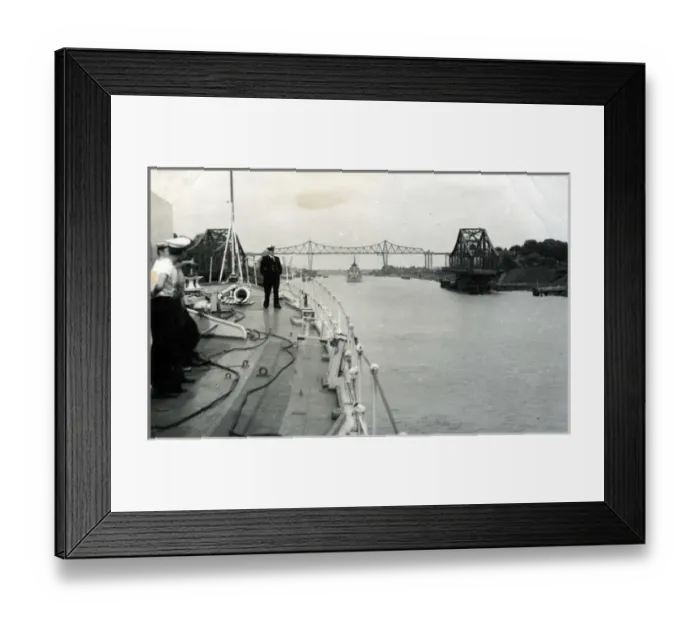 Framed Print : HMS Amethyst, British sloop Framed Print : HMS Amethyst, British sloop